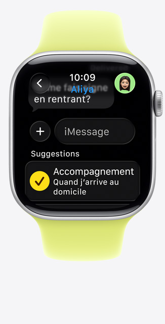  Apple Watch Series 11, boîtier en aluminium, argent, suggestion de la fonctionnalité Accompagnement dans iMessage