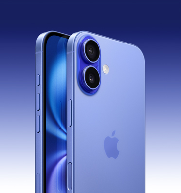 iPhone 16 en color ultramarino, con parte de la pantalla visible y vista lateral que permite ver el Botón de Acción, el botón de volumen y el botón lateral. Parte posterior con el sistema avanzado de dos cámaras en la esquina superior izquierda.