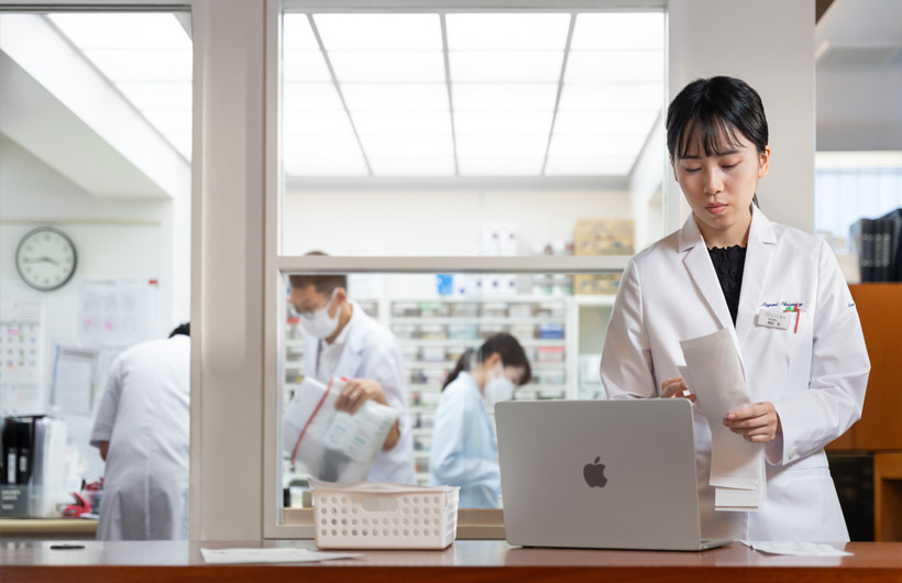 Apple teknolojisi, operasyonları kolaylaştırmaya ve çalışanların idari işlere harcadığı zamanı azaltmaya yardımcı oluyor.