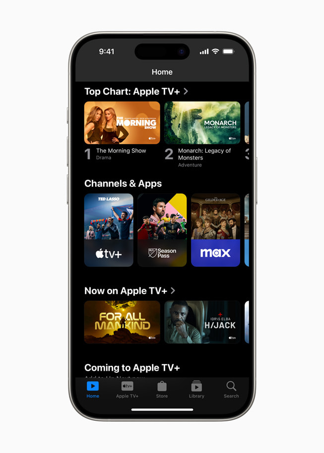 iPhone 15 Pro에서 업데이트된 Apple TV 앱을 보여주는 모습.