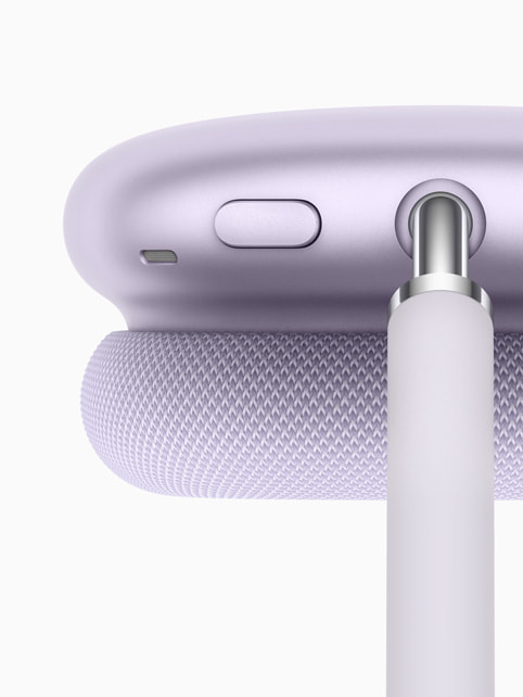 Närbild av AirPods Max i lila.