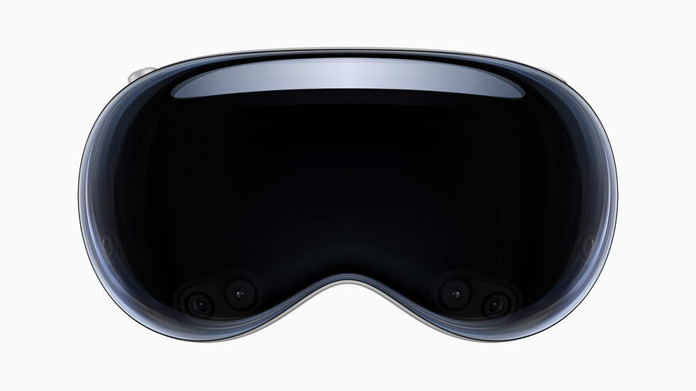 Apple Vision Pro 特寫照，以白色背景呈現。