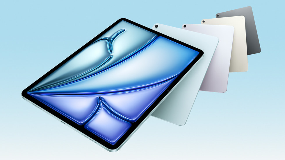 Pět iPadů Air s čipem M3 rozložených do vějíře.
