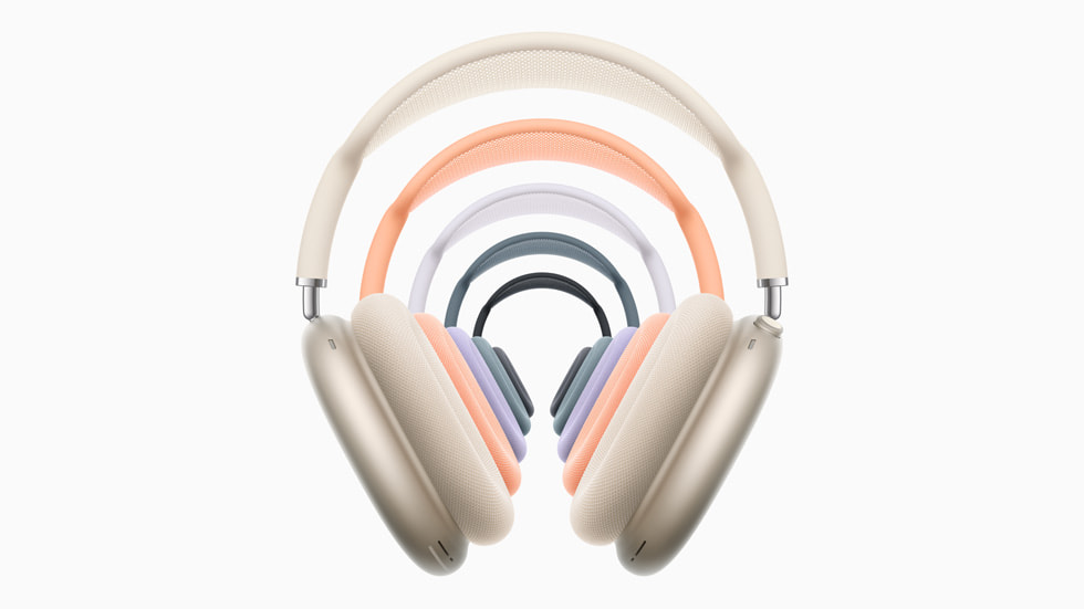 다양한 색상의 AirPods Max 다섯 대가 나열된 모습.