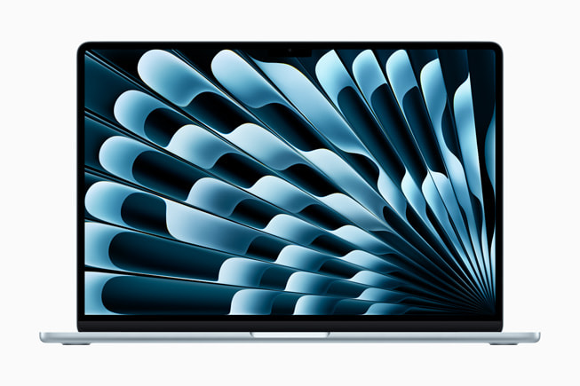 جهاز MacBook Air معروض.