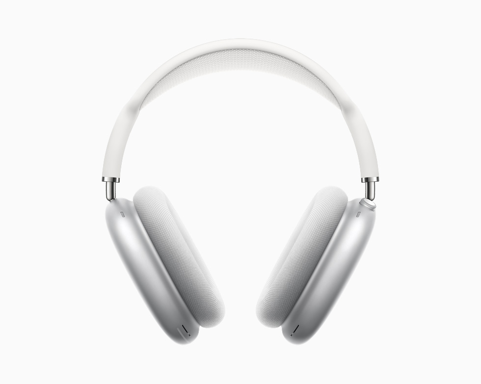 Gümüş rengi AirPods Max.