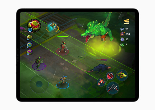 iPad Pro’da oynanan TMNT Splintered Fate’te Leonardo, Michelangelo, Donatello ve Raphael, Splinter ile yüzleşiyor.
