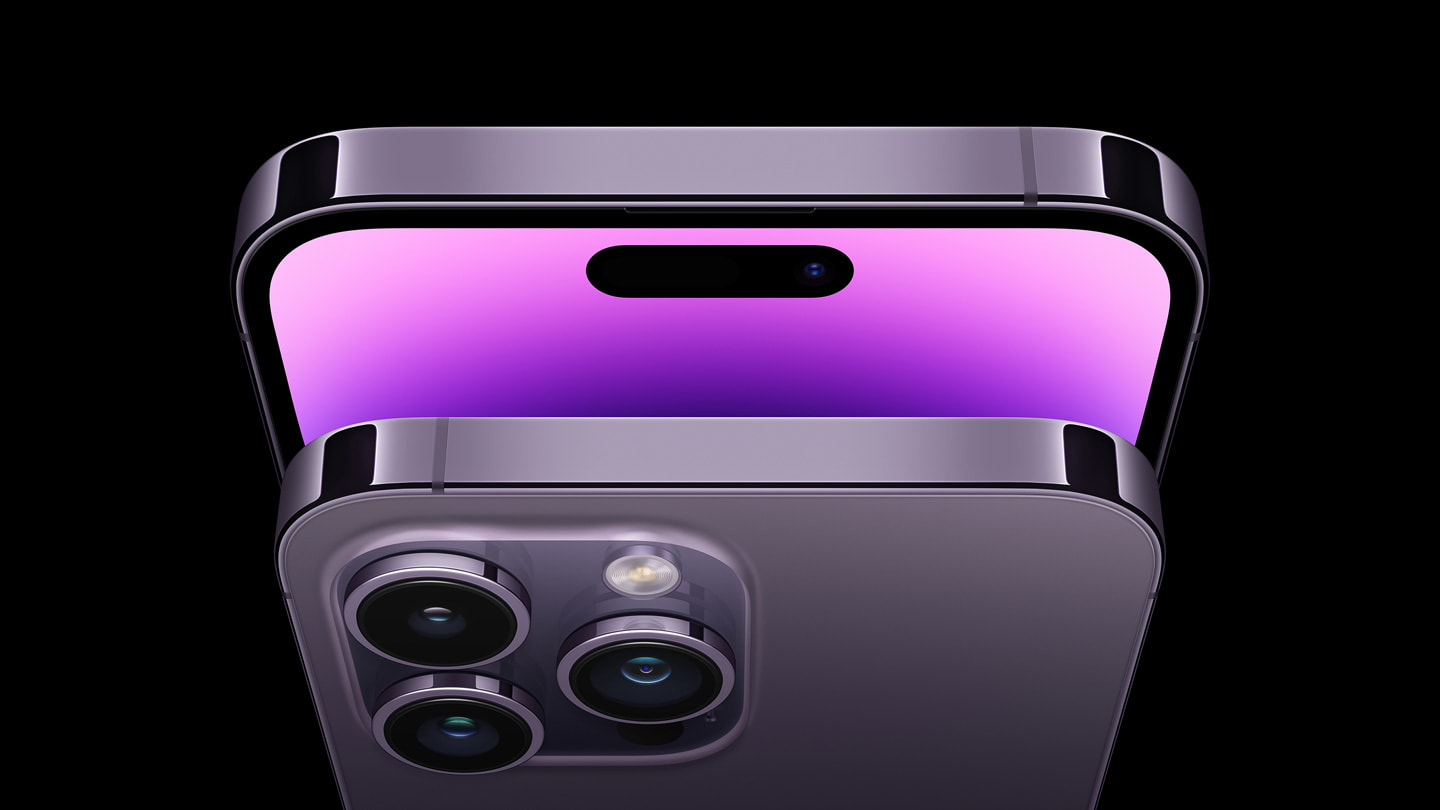 iPhone 14 Pro ve iPhone 14 Pro Max üstten yakın çekimle gösteriliyor.