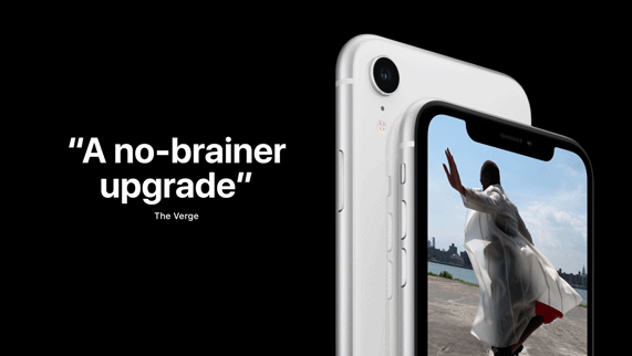 Animasyonlu inceleme metninin yanında duran iPhone XR.