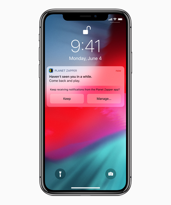 Planet Zapper 앱 알림과 해당 앱의 알림을 관리하기 위한 시리의 제안 사항을 보여주는 iPhone X 화면.