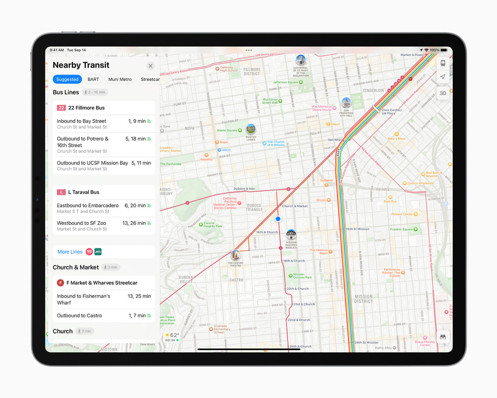 새롭게 디자인된 지도 앱을 보여주는 iPad Pro.