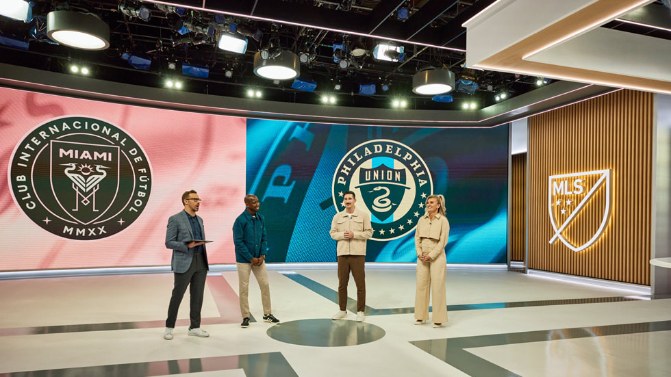 From left to right, Liam McHugh, Bradley Wright-Phillips, Sacha Kljestan and Kaylyn Kyle appear on the MLS 360 whip-around show.