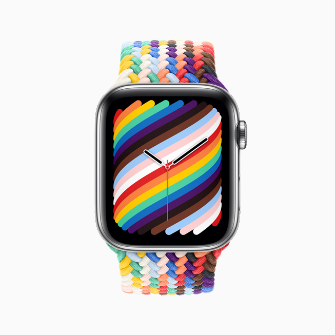 Apple Watch를 위한 프라이드 에디션 브레이드 솔로 루프와 페이스를 정면에서 본 모습.