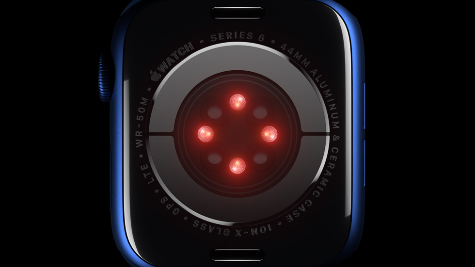 Apple Watch Series 6’nın arka kristali.