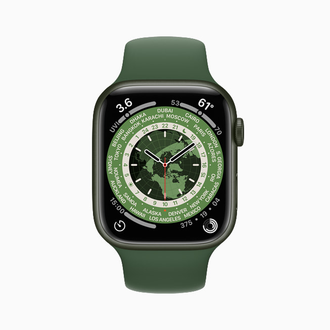 세계 시간 페이스를 보여주는 Apple Watch Series 7.