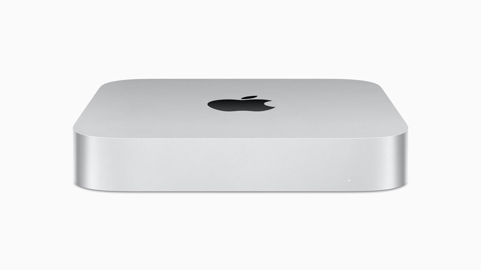 가까이서 본 M2 탑재 Mac mini.