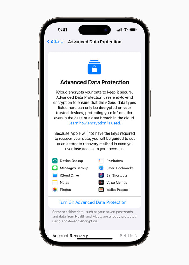 iPhone 14 Pro’da iCloud’daki İleri Düzey Veri Koruma özelliği gösteriliyor.