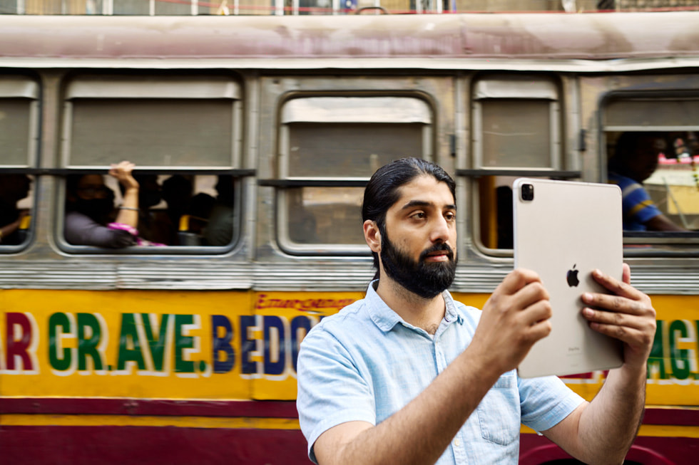 Varun Desai using iPad Pro in Kolkata.